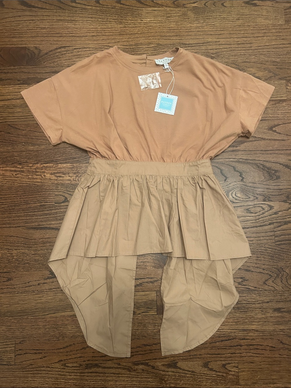 Peplum Hi-Low Top in Dusty Khaki (open back)